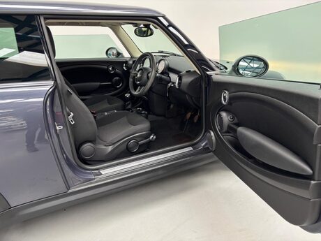 Mini Hatch 1.6 One Euro 5 3dr 48