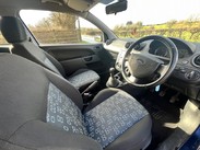 Ford Fiesta LX 16V 4