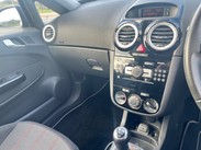 Vauxhall Corsa SXI AC 16