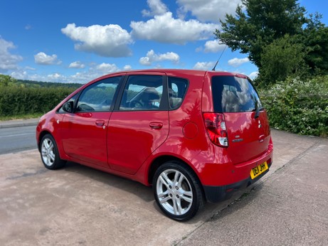 Mitsubishi Colt JURO 1