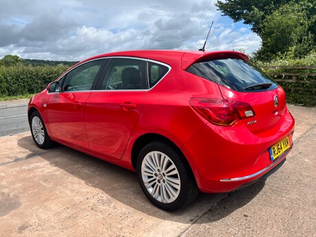 Vauxhall Astra EXCITE 10