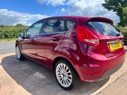 Ford Fiesta TITANIUM 16