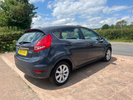 Ford Fiesta ZETEC 7