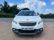 Peugeot 2008 ALLURE 5