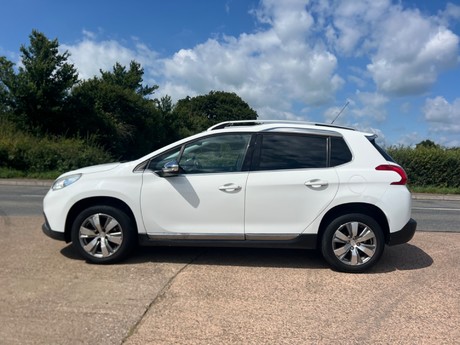 Peugeot 2008 ALLURE 11