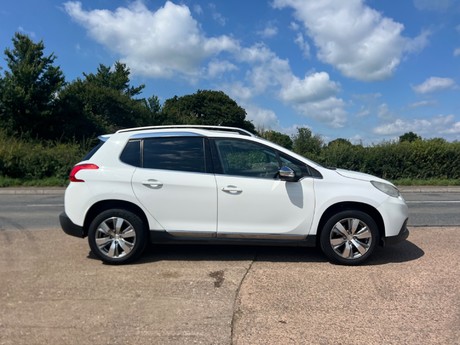 Peugeot 2008 ALLURE 19