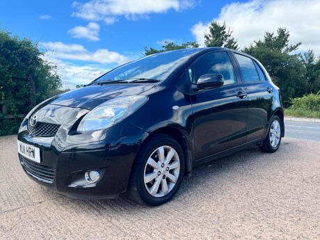 Toyota Yaris T SPIRIT VVT-I 5