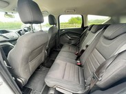 Ford Kuga ZETEC TDCI 16