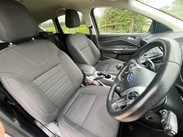 Ford Kuga ZETEC TDCI 13