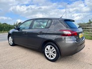 Peugeot 308 BLUE HDI S/S ACTIVE 9