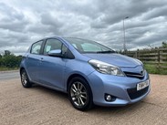 Toyota Yaris VVT-I ICON PLUS 8