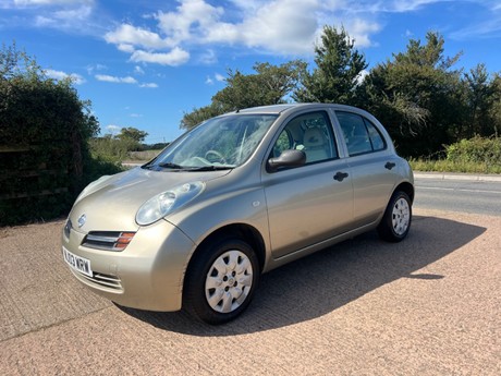 Nissan Micra S 6