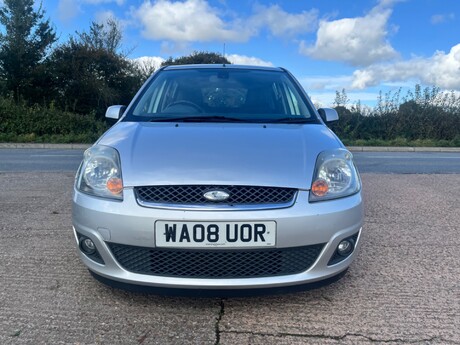 Ford Fiesta ZETEC CLIMATE TDCI 5