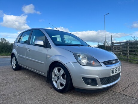 Ford Fiesta ZETEC CLIMATE TDCI 3