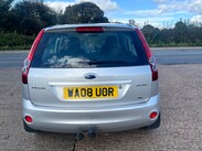 Ford Fiesta ZETEC CLIMATE TDCI 9