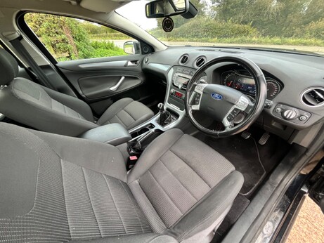 Ford Mondeo TITANIUM 3