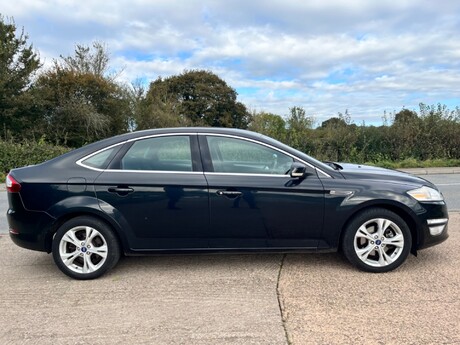 Ford Mondeo TITANIUM 2