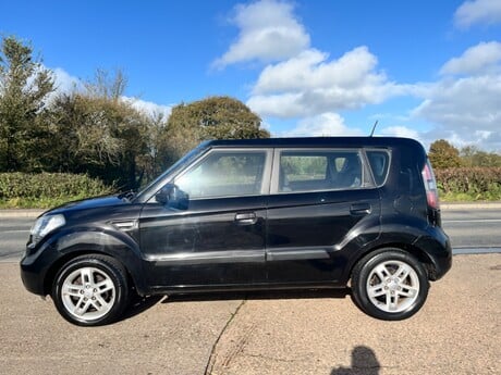 Kia Soul 2 CRDI 9