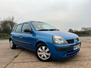 Renault Clio EXPRESSION PLUS 16V QUICKSHIFT 5 1