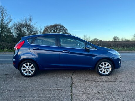 Ford Fiesta ZETEC TDCI 19