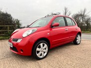 Nissan Micra TEKNA DCI 5