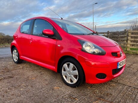 Toyota Aygo VVT-I PLUS 5