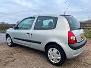 Renault Clio EXPRESSION 16V QUICKSHIFT 5 12