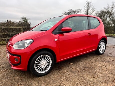 Volkswagen Up HIGH UP 8