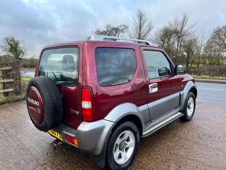 Suzuki Jimny JLX PLUS 13