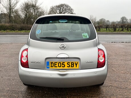 Nissan Micra URBIS 9