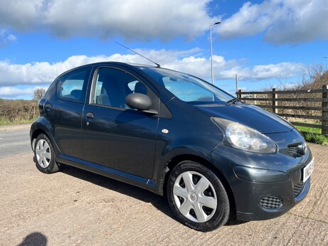 Toyota Aygo VVT-I 4