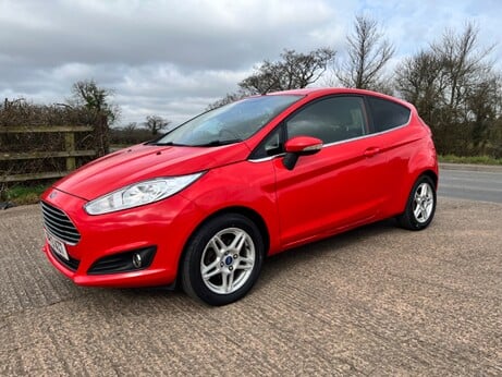 Ford Fiesta ZETEC 3