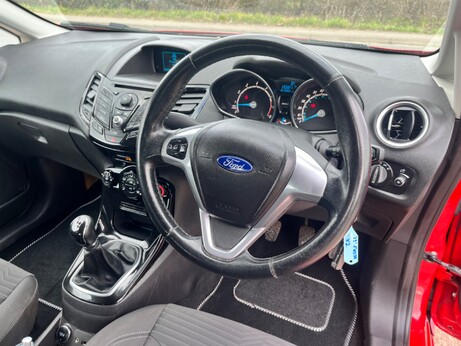 Ford Fiesta ZETEC 3