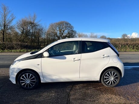 Toyota Aygo VVT-I X-PLAY 3