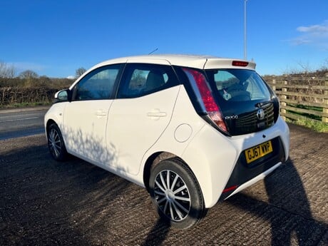 Toyota Aygo VVT-I X-PLAY 8