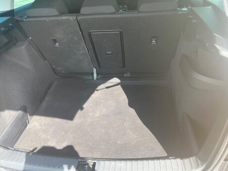 Skoda Karoq SE TSI 9
