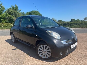 Nissan Micra ACTIVE LUXURY