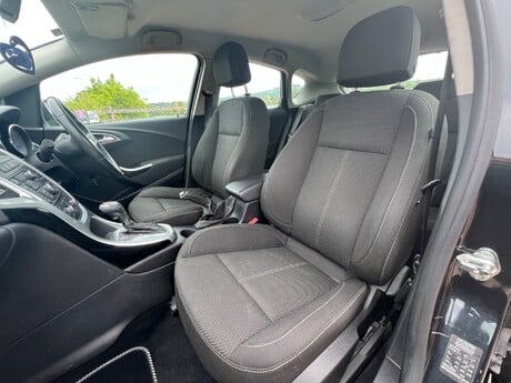 Vauxhall Astra SRI 13