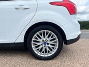Ford Focus ZETEC 13