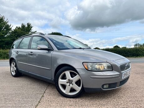 Volvo V50 D SE 1