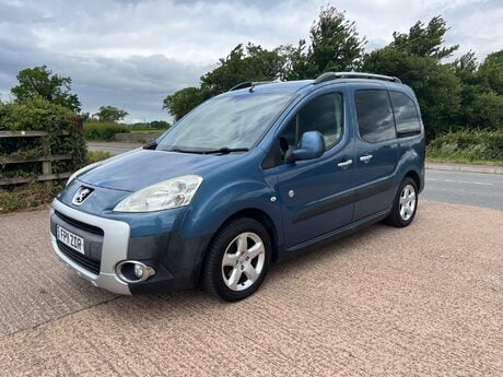 Peugeot Partner TEPEE OUTDOOR HDI 5