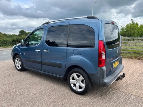 Peugeot Partner TEPEE OUTDOOR HDI 12