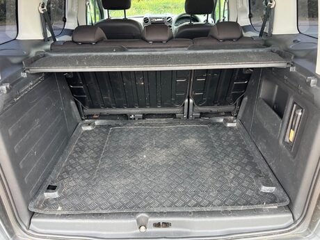 Peugeot Partner TEPEE OUTDOOR HDI 15