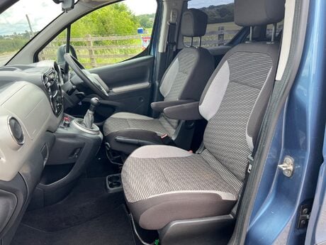 Peugeot Partner TEPEE OUTDOOR HDI 7