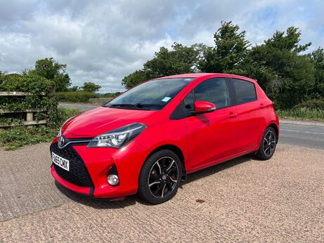 Toyota Yaris VVT-I SPORT 2
