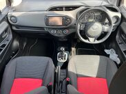 Toyota Yaris VVT-I SPORT 11