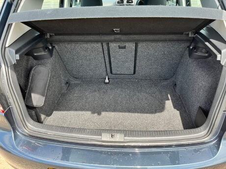 Volkswagen Golf SE TSI 16