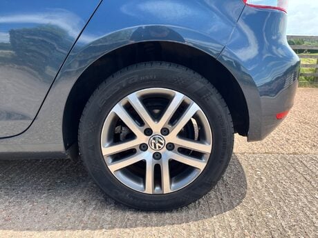 Volkswagen Golf SE TSI 20