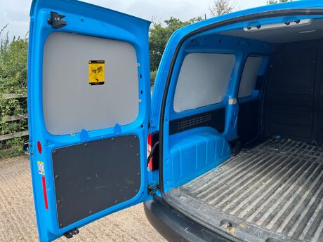 Volkswagen Caddy C20 TDI 10