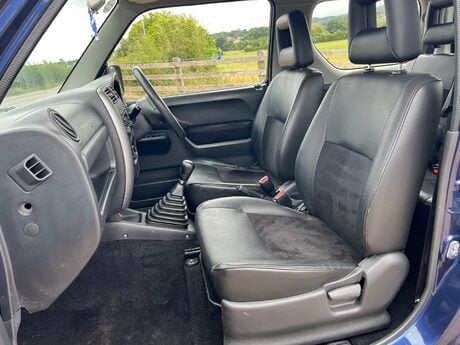 Suzuki Jimny JLX PLUS 12